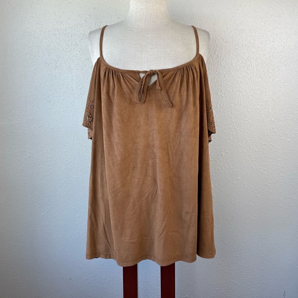 Maurices Brown Cold Shoulder Top Size 1 EUC